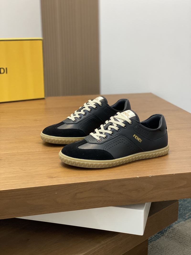 Fendi Low Shoes